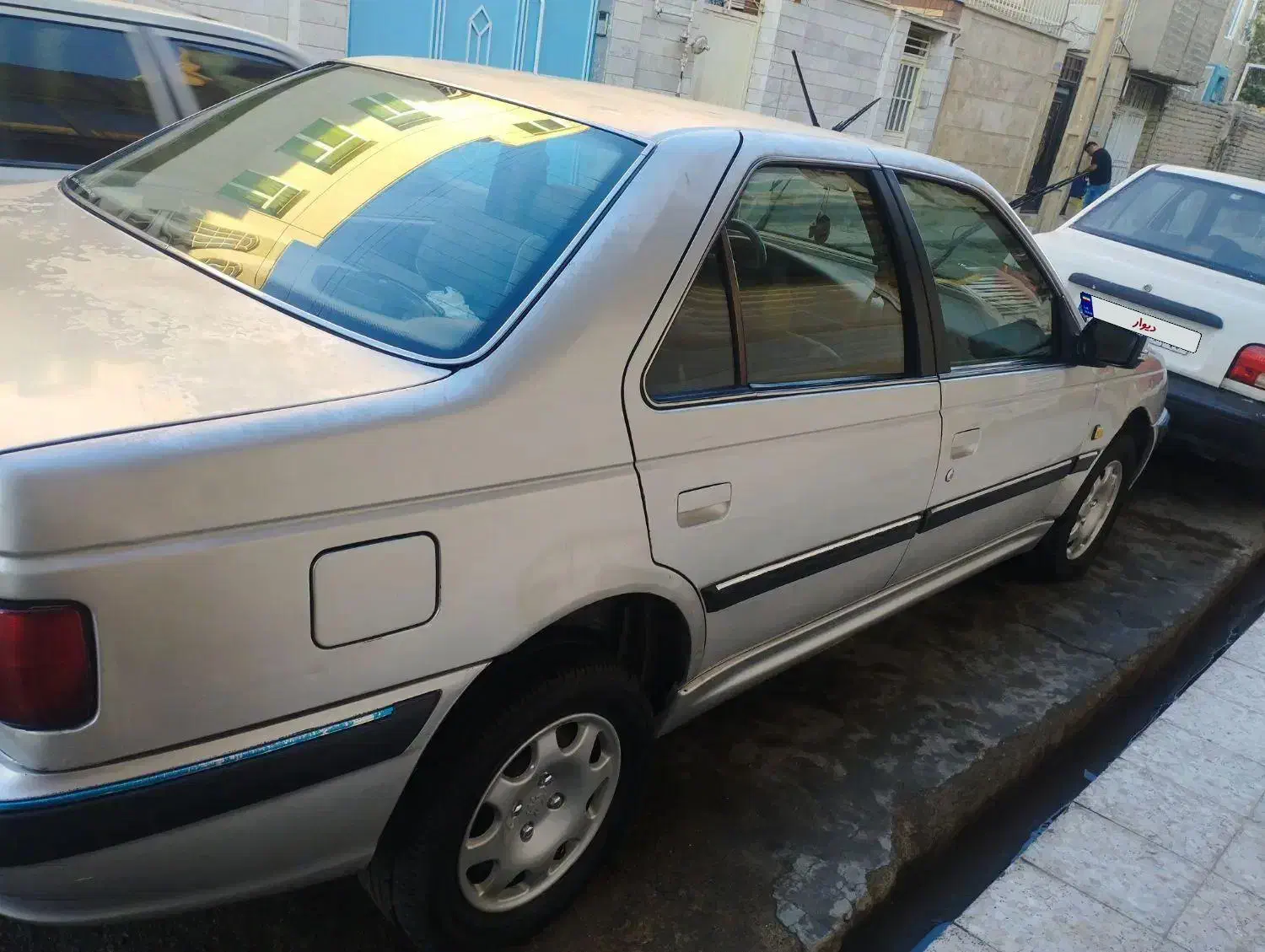 پژو پارس نقره ای مدل 89|خودرو سواری و وانت|قم, شاه ابراهیم|دیوار