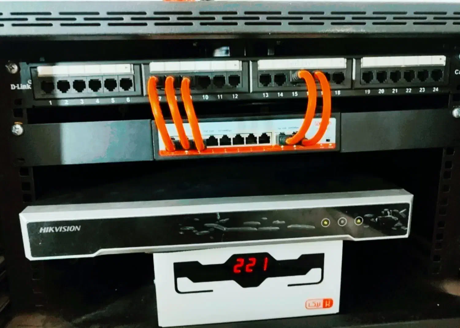 نصب و فروش دوربین مداربسته و دزدگیر اماکن|خدمات پیشه و مهارت|قم, پردیسان|دیوار