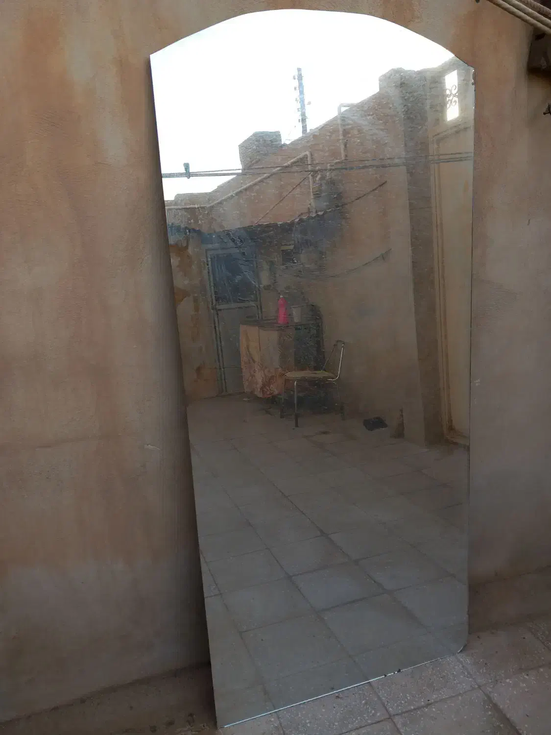 آینه بزرگ|آینه|قم, مهر آباد|دیوار