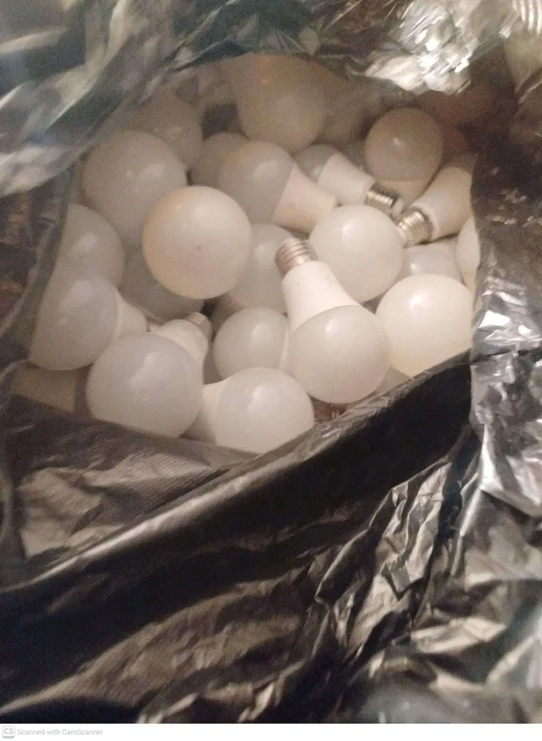 فروش لامپهای LED سوخته حدودا 23 کیلو|لامپ و چراغ|مشهد, عبادی|دیوار