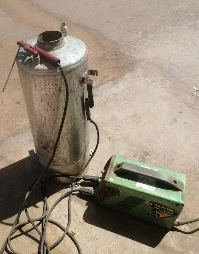 تعمیر و سرویس انواع آبگرمکن و پکیج و بخاری|خدمات پیشه و مهارت|شیراز, عادل آباد|دیوار