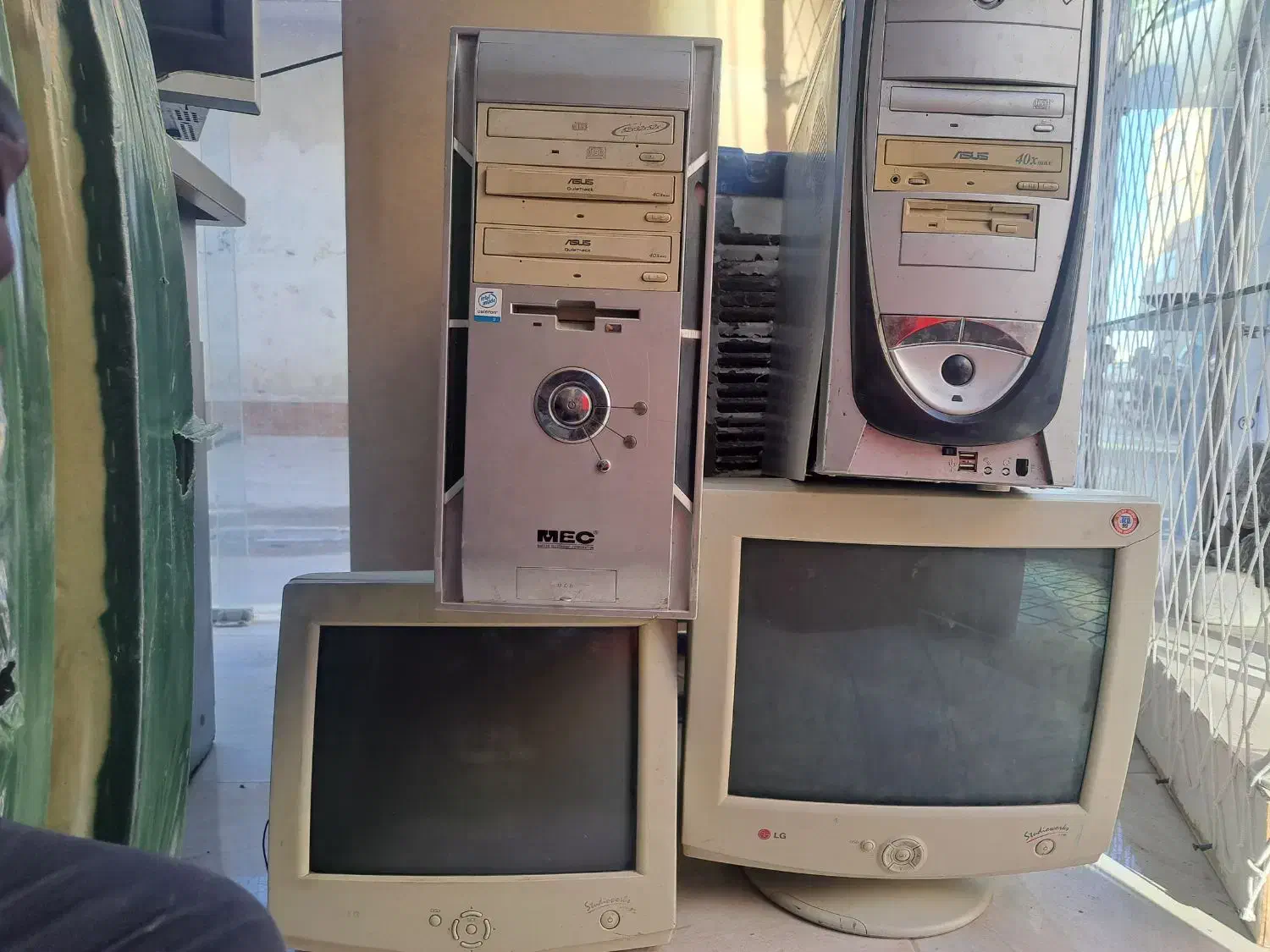 خریدکامپیوترهای قدیمی سوخته و خراب|قطعات و لوازم جانبی رایانه|مشهد, طبرسی شمالی|دیوار