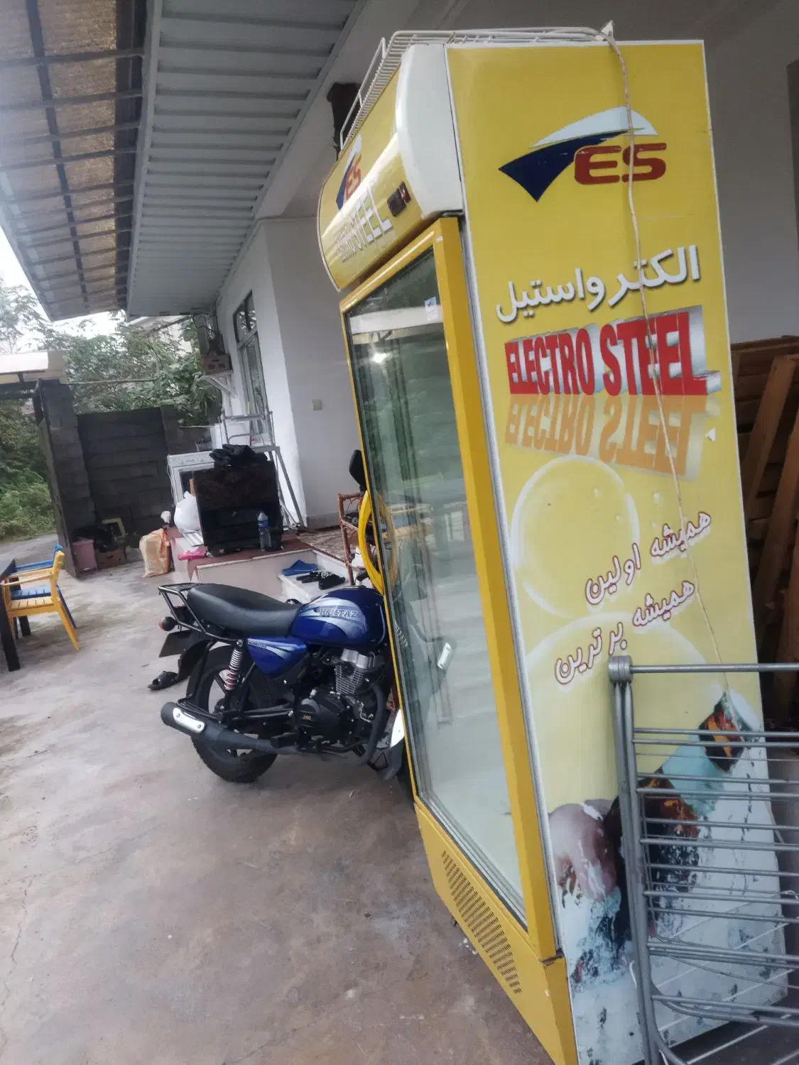 یخچال ایستاده|فروشگاه و مغازه|رشت, پستک|دیوار