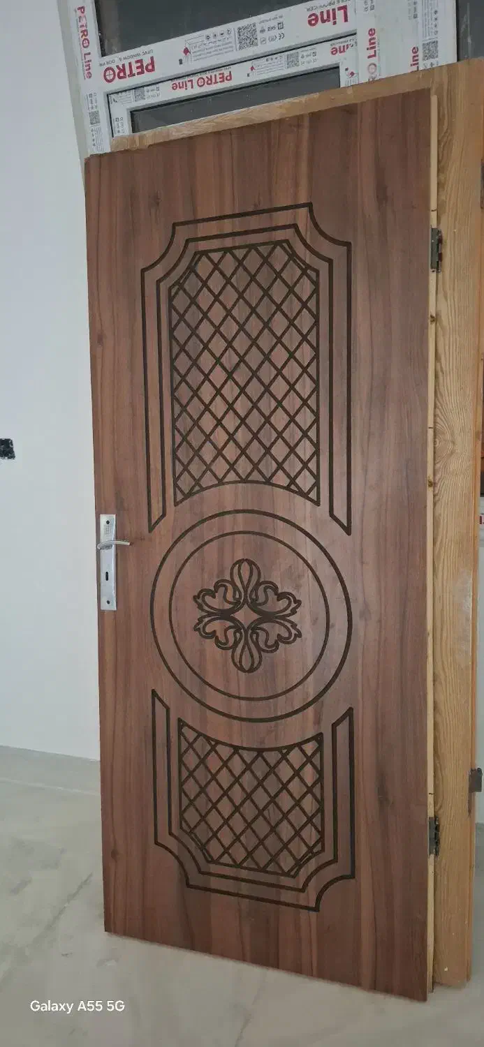 درب اتاق با چهارچوب فلزی نو با قفل و دستگیره 2عدد|مصالح و تجهیزات ساختمان|یاسوج, |دیوار