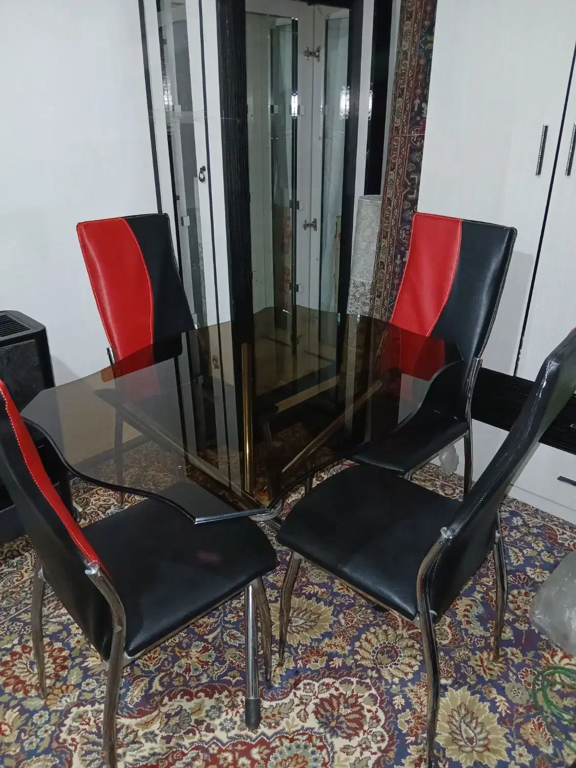 میزغذاخوری|میز و صندلی غذاخوری|میاندوآب, |دیوار