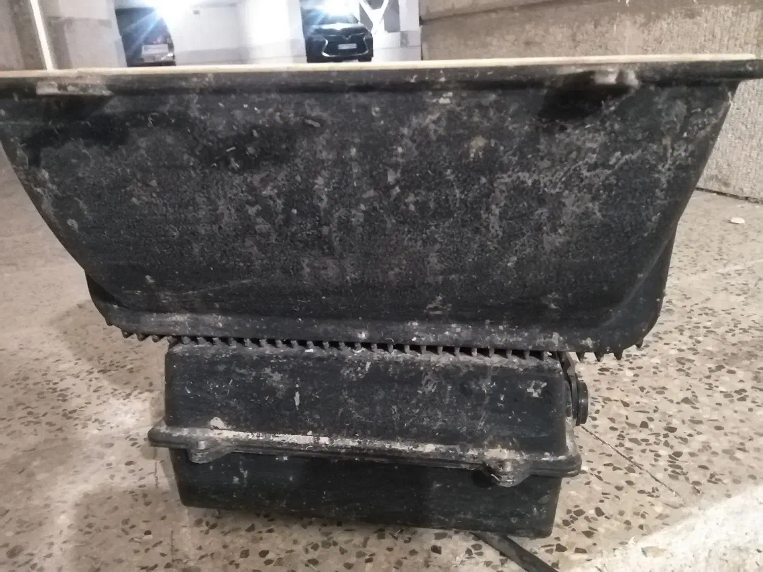 پروژکتور 1000 وات کاملا سالم و گیرنده دیجیتال USB|تلویزیون و پروژکتور|شیراز, شهرک گلستان|دیوار
