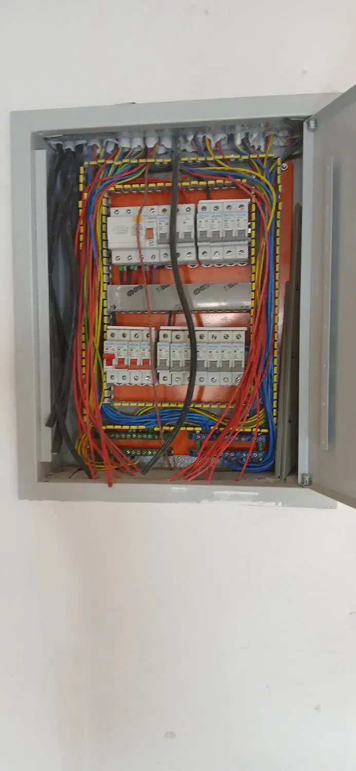 سیمکشی/ساختمان/برقکار/برق/ایزوگام|خدمات پیشه و مهارت|مشهد, بهمن|دیوار