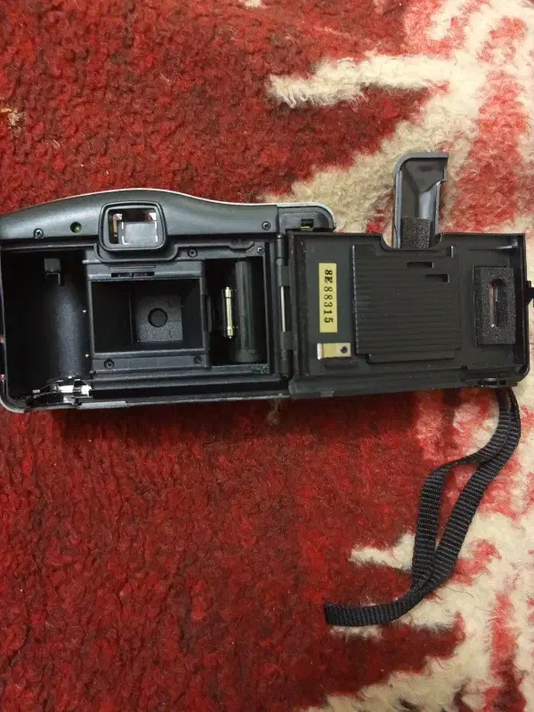 دوربین عکاسیK7LF|دوربین عکاسی و فیلم‌برداری|شیراز, لب آب|دیوار