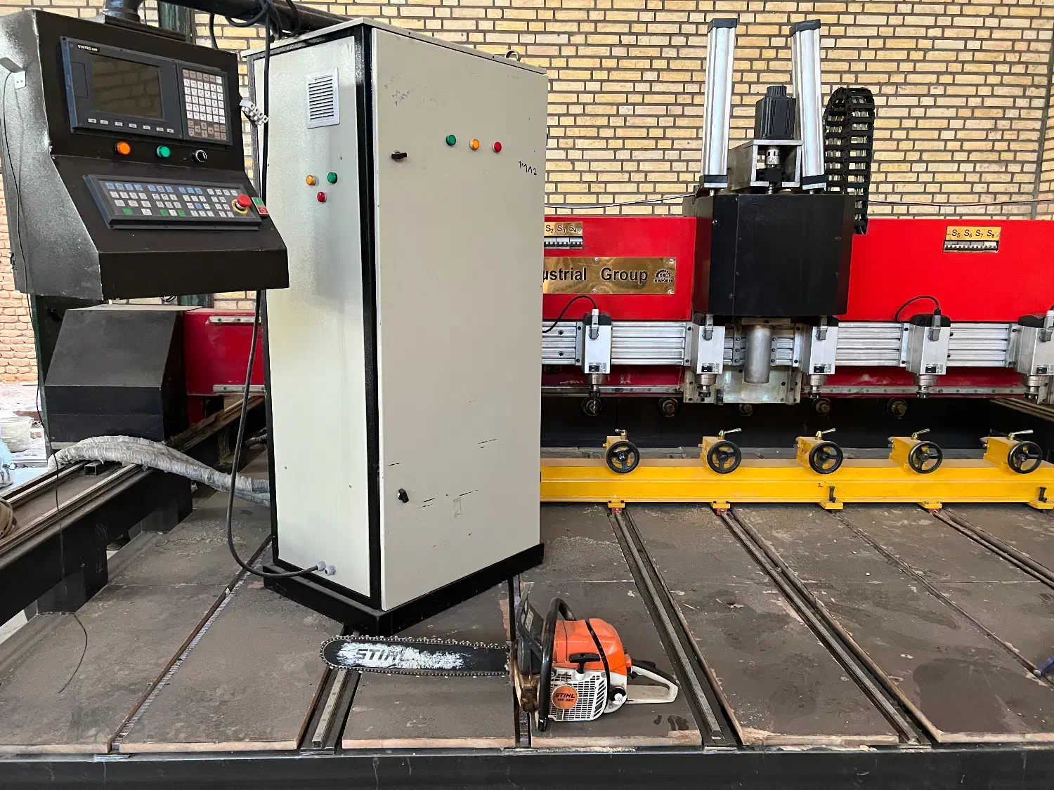 دستگاه cnc چوب|ماشین‌آلات صنعتی|تهران, یافت‌آباد|دیوار