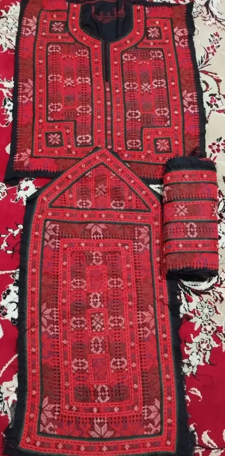 زی جوکی|لباس|زابل, |دیوار