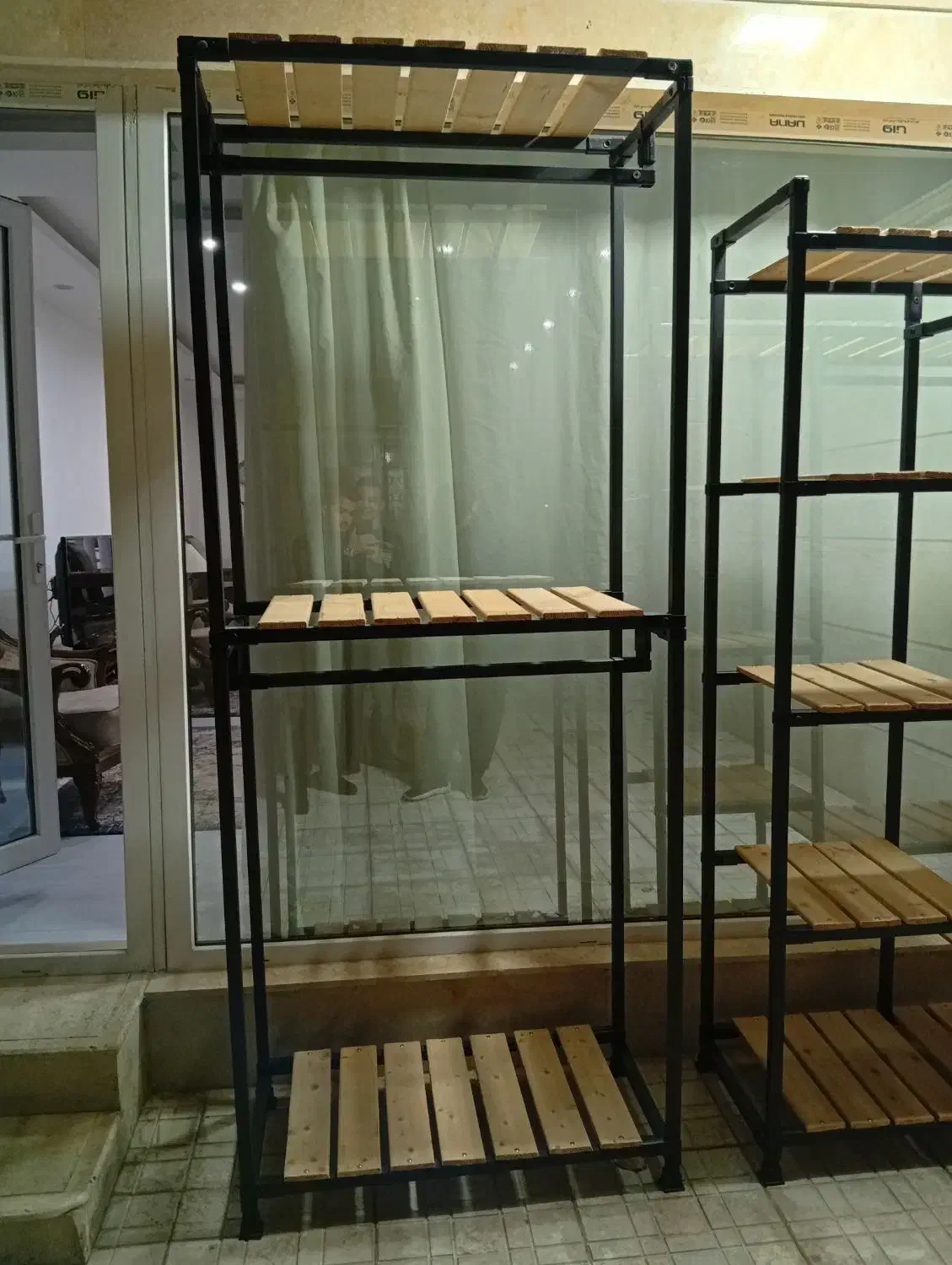 ریگال|کتابخانه، شلف، قفسه‌های دیواری|مهاباد (آذربایجان غربی), |دیوار