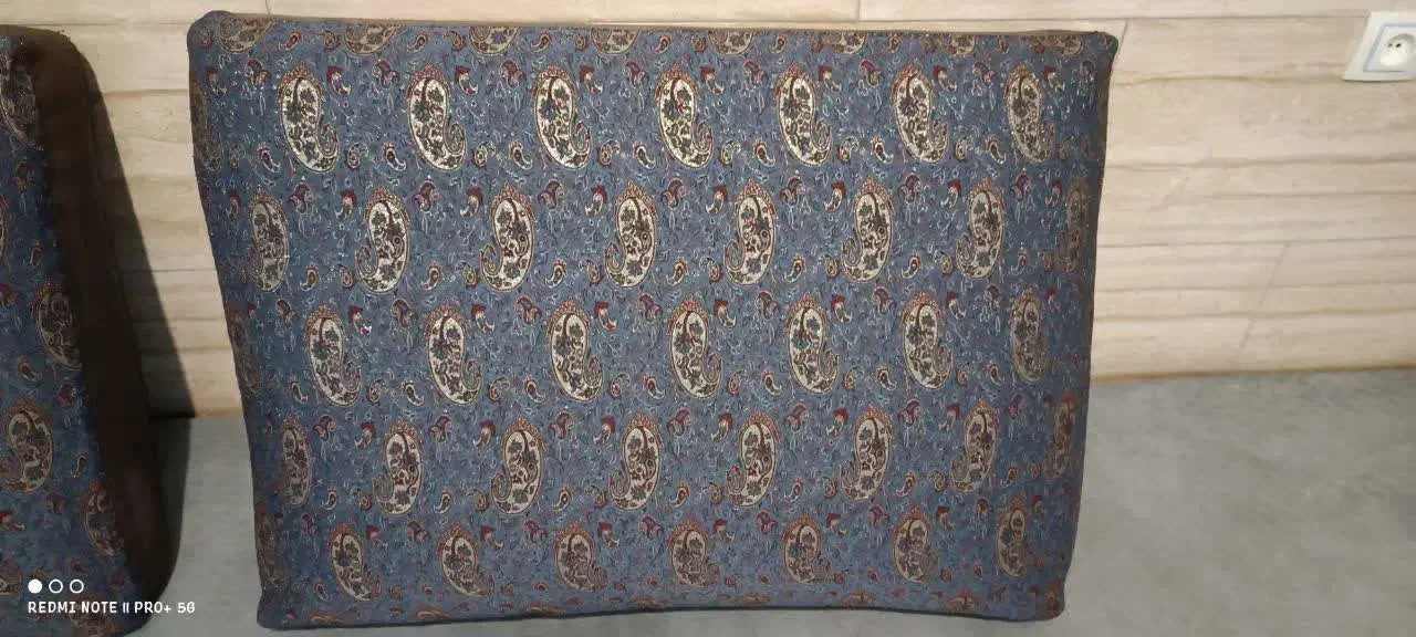 پشتی نرم و راحت|پشتی|تهران, شهرک فردوس (حسینی)|دیوار