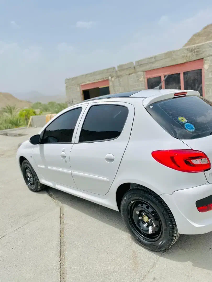 207پاناروما مدل ۱۴۰۴|خودرو سواری و وانت|کرمان, |دیوار