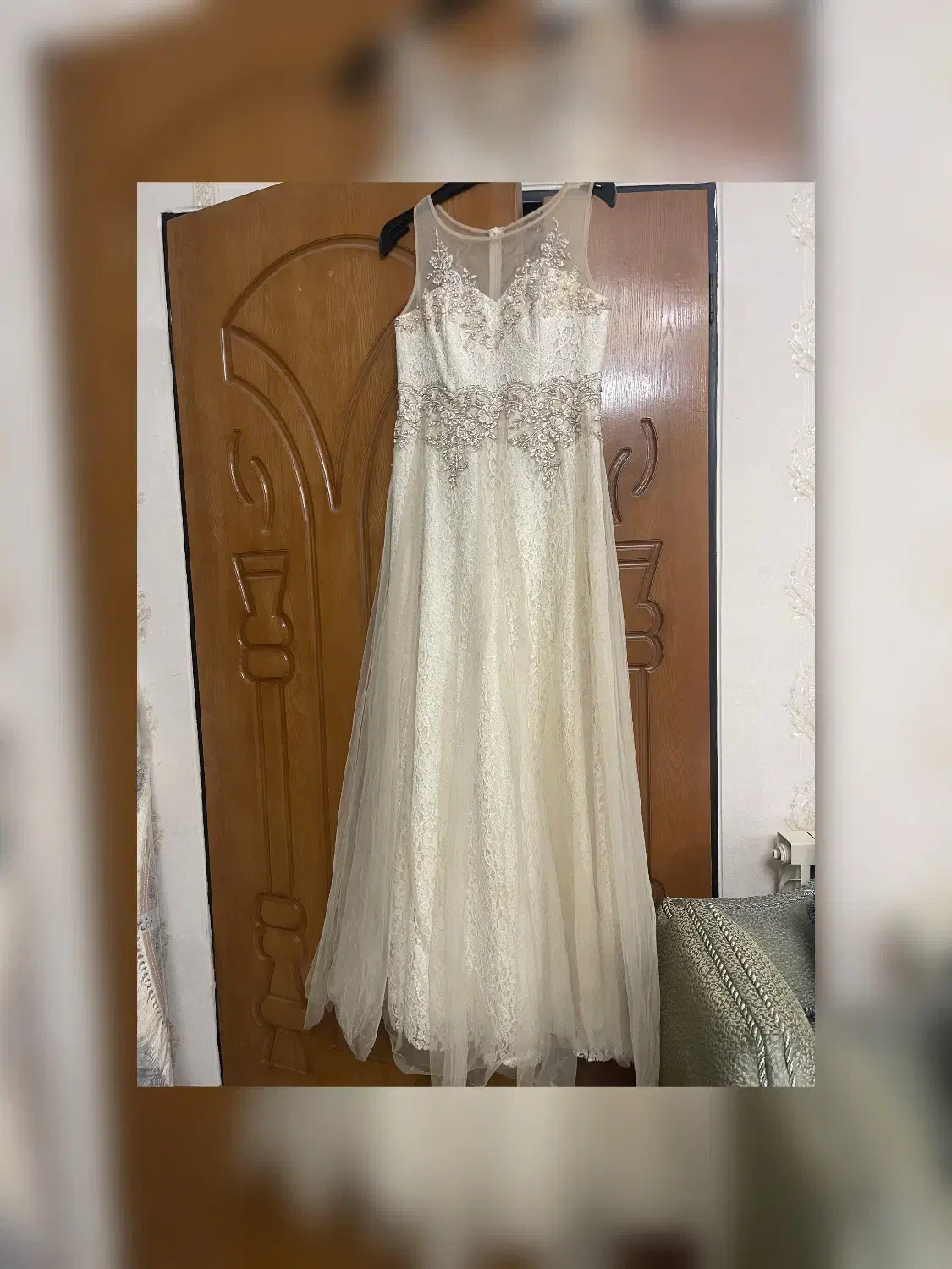 لباس مجلسی|لباس|اندیشه, اندیشه فاز ۳|دیوار