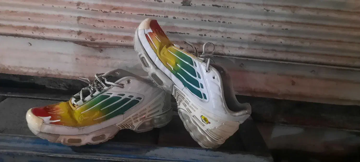 Nike|کیف، کفش، کمربند|اندیشه, اندیشه فاز ۱|دیوار