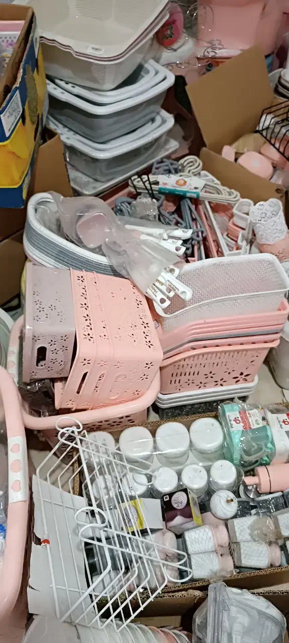 فروش انواع پلاستیک|ظروف نگهدارنده، پلاستیکی، یک‌بارمصرف|قروه, |دیوار