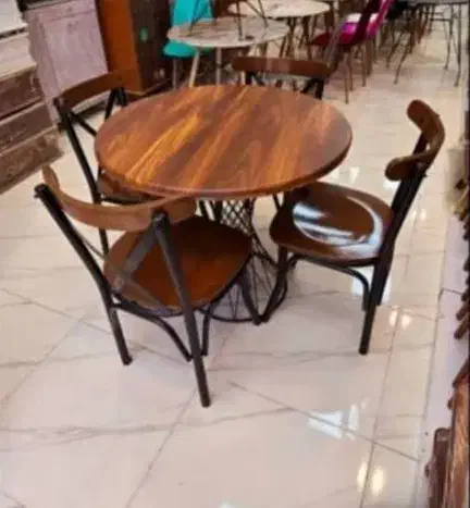 میز و صندلی رستوران غذاخوری ژاوروjavvero70532hak|میز و صندلی غذاخوری|رشت, آزادگان|دیوار