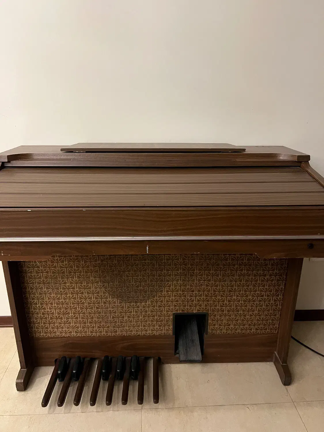 ارک‌ عتیقه|پیانو، کیبورد، آکاردئون|تهران, گلستان (شهرک راه آهن)|دیوار