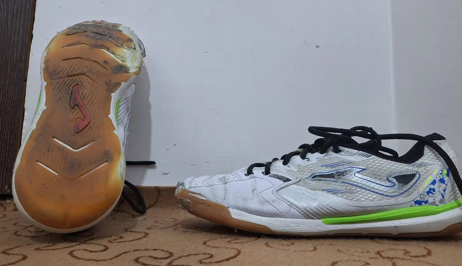 کفش فوتسال جوما اورجینال سایز ۴۳|کیف، کفش، کمربند|نوشین شهر, |دیوار