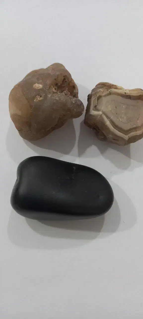 شهاب سنگ|کلکسیون اشیاء عتیقه|شهرکرد, |دیوار