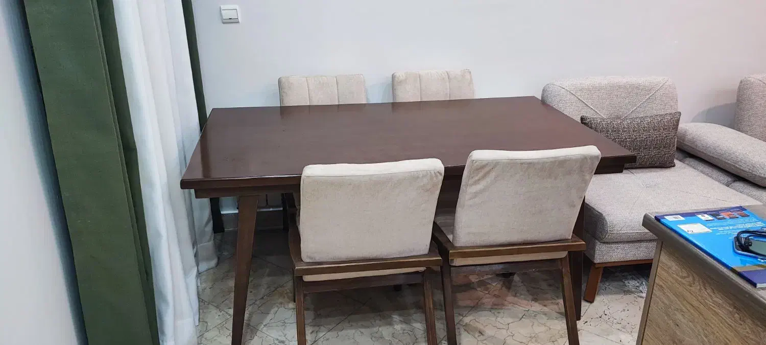میز ناهارخوری ۶ نفره + میز تلویزیون (فروش فوری)|میز و صندلی غذاخوری|تهران, سردارجنگل|دیوار