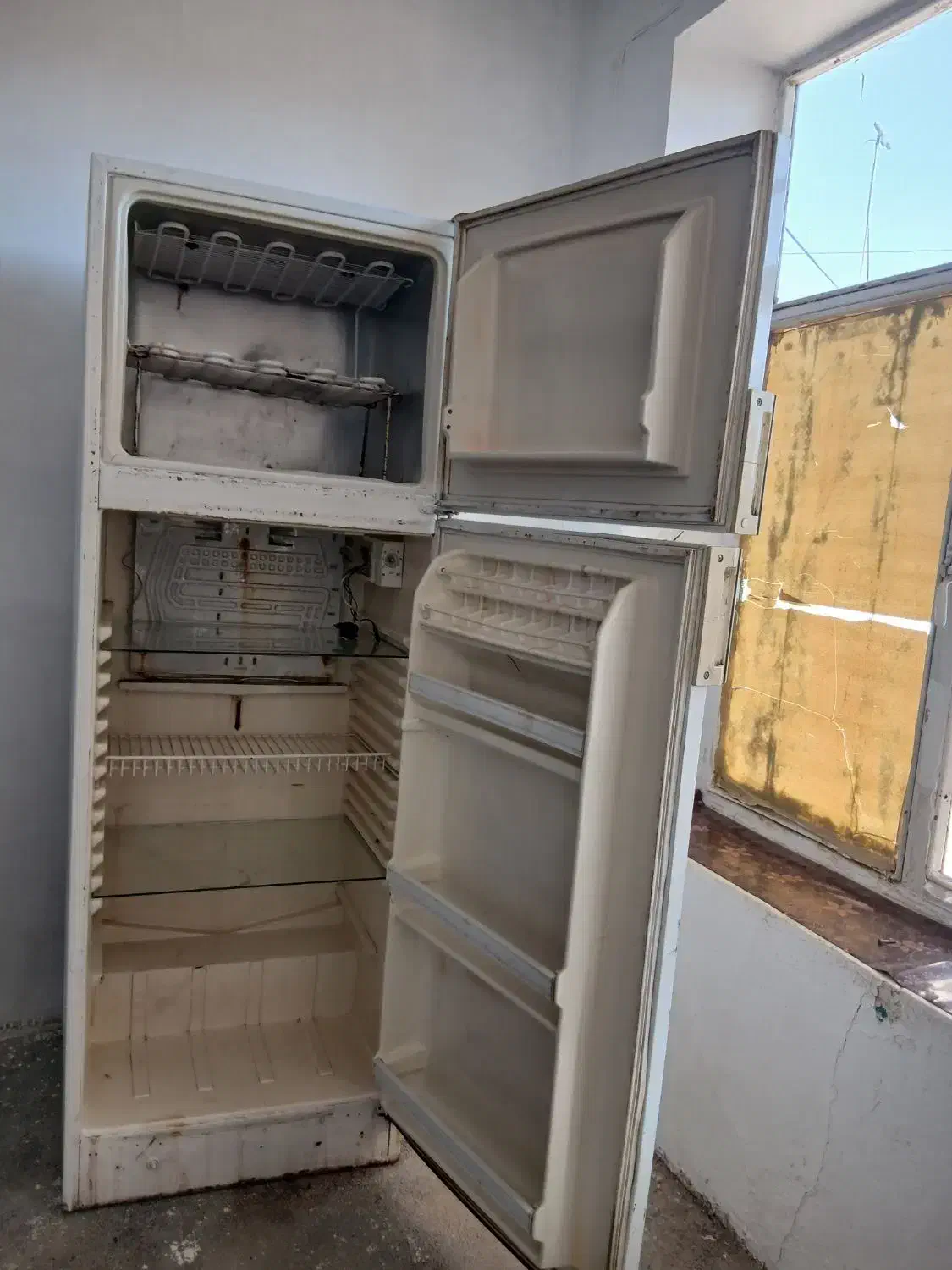 یخچال کارکرده|یخچال و فریزر|فولادشهر, زاینده رود|دیوار