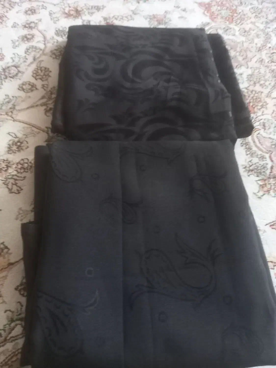 ۳ قواره چادر مشکی|لباس|ری, شهادت|دیوار