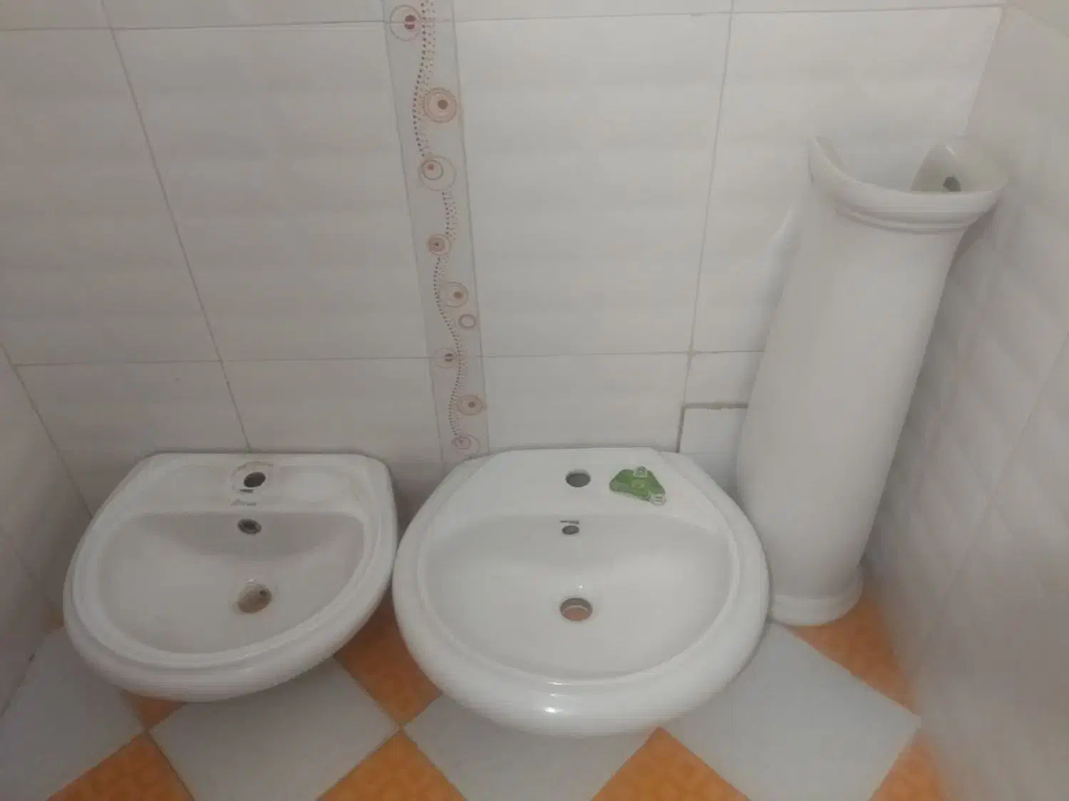 سنگ روشو|لوازم سرویس بهداشتی|بیرجند, |دیوار