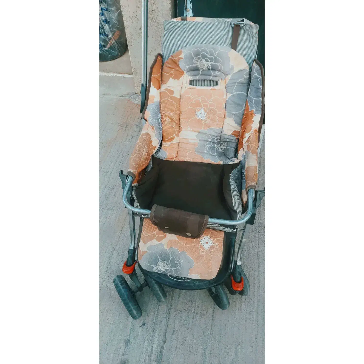 کالسکه|کالسکه و لوازم جانبی|آبیک, |دیوار