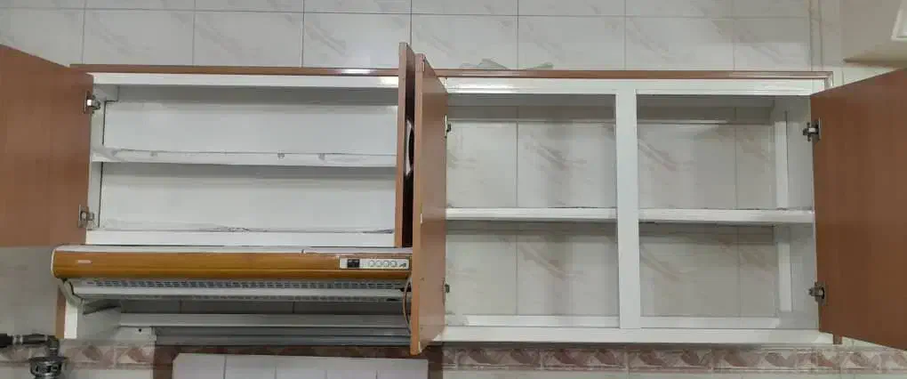 کابینت های سالم وتمیز بدنه آلمینیوم در ها ام دی اف|مصالح و تجهیزات ساختمان|اصفهان, دستگرده|دیوار