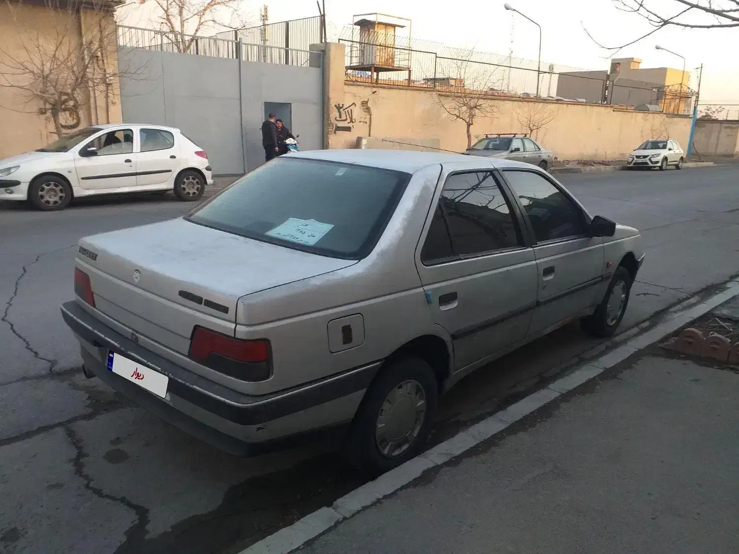 ماشین 405 مدل 85|خودرو سواری و وانت|تهران, هفده شهریور|دیوار