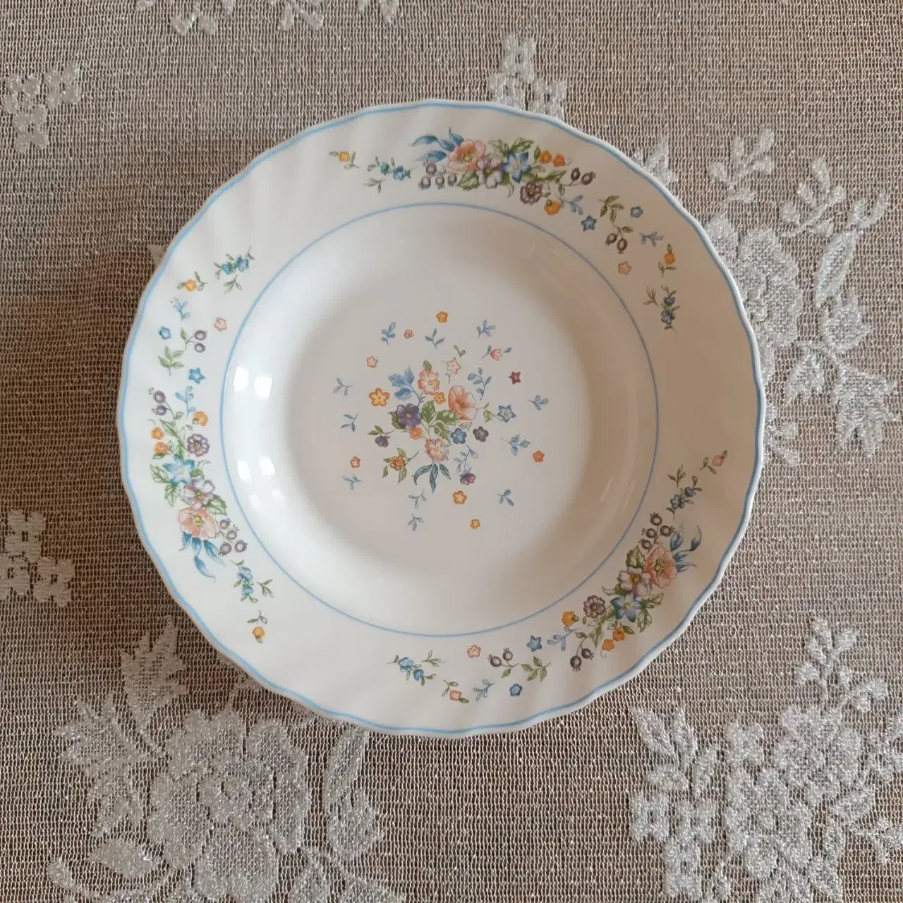 بشقاب Luminarc (ویکتوریا)|ظروف سرو و پذیرایی|مشهد, زمانه|دیوار