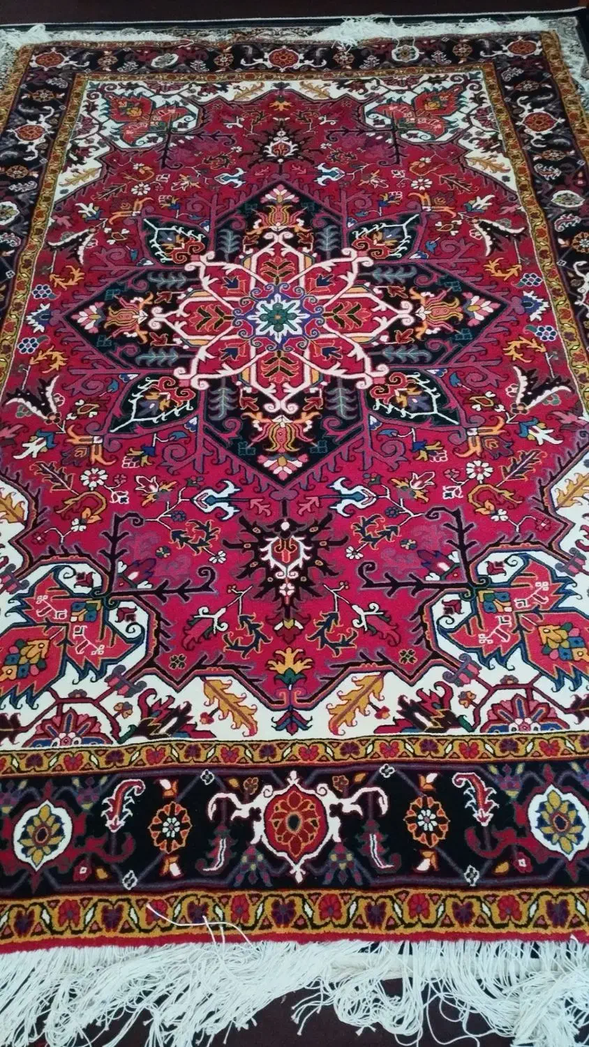 فرش دستبافت هریس|فرش|هریس, |دیوار