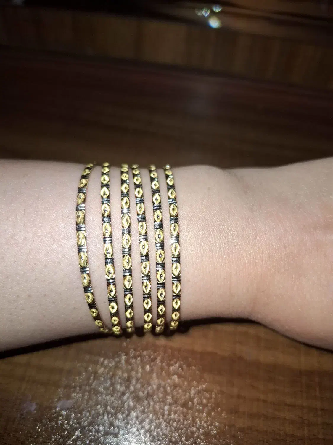 طلا در حد نو|جواهرات|اهواز, زیتون کارگری|دیوار