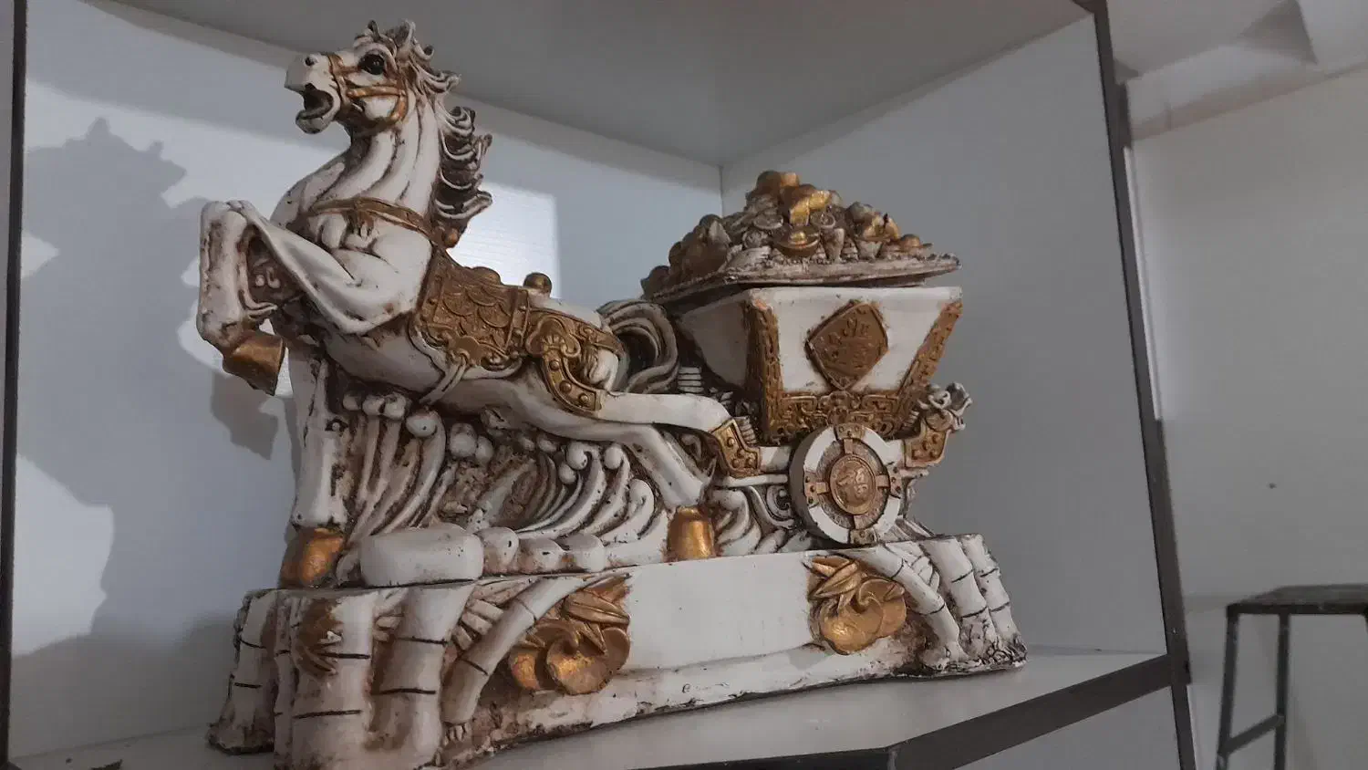 مجسمه|مجسمه، تندیس، ماکت|نسیم‌شهر, |دیوار