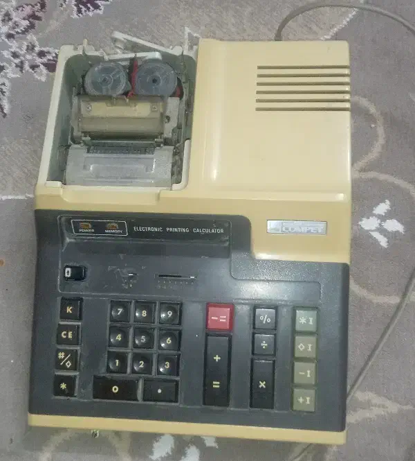 لوازم الکترونیکی قدیمی و کلکسیونی|کلکسیون اشیاء عتیقه|کاشمر, |دیوار