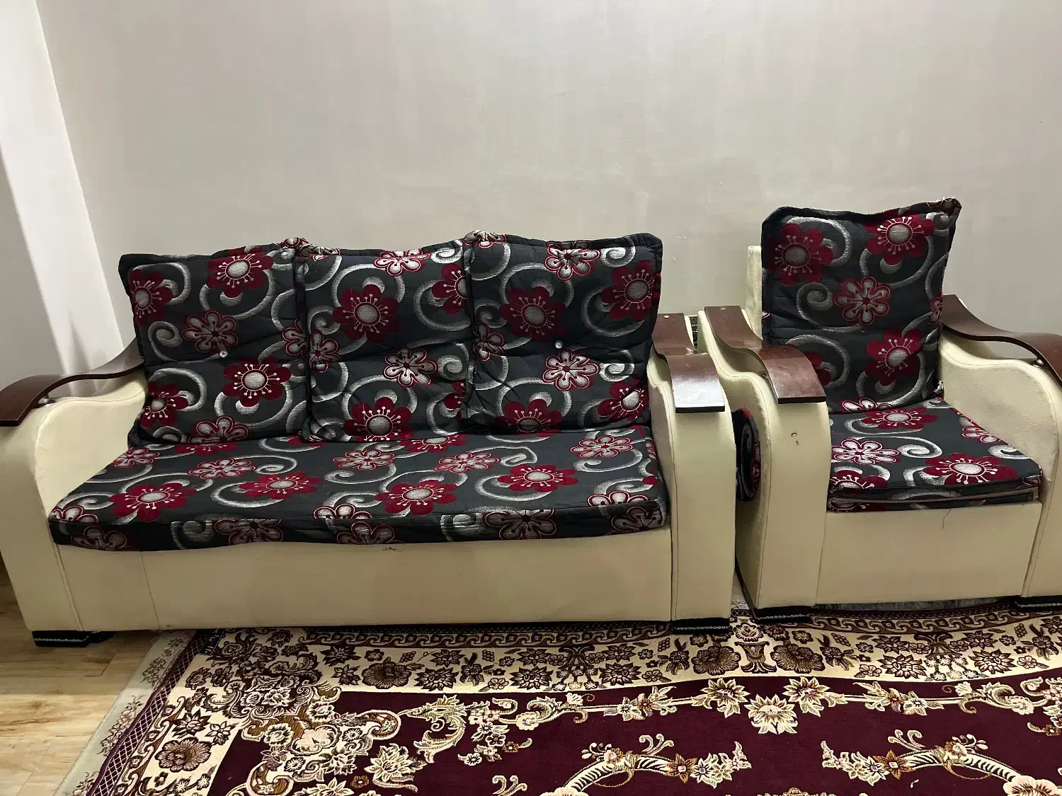 مبل و میز غذاخوری|مبلمان خانگی و میز عسلی|زنجان, |دیوار