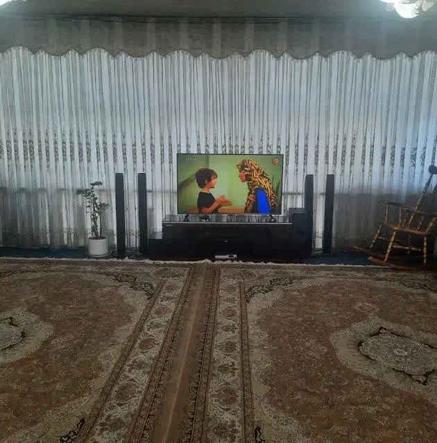 پرده حریر نگین دار|پرده، رانر، رومیزی|تربت جام, تیپ ۳۸ زرهی تربت جام|دیوار