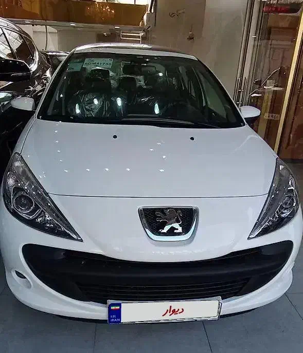 207 پانا موتور جدید قالپاق tu5p|خودرو سواری و وانت|قم, زنبیل آباد|دیوار