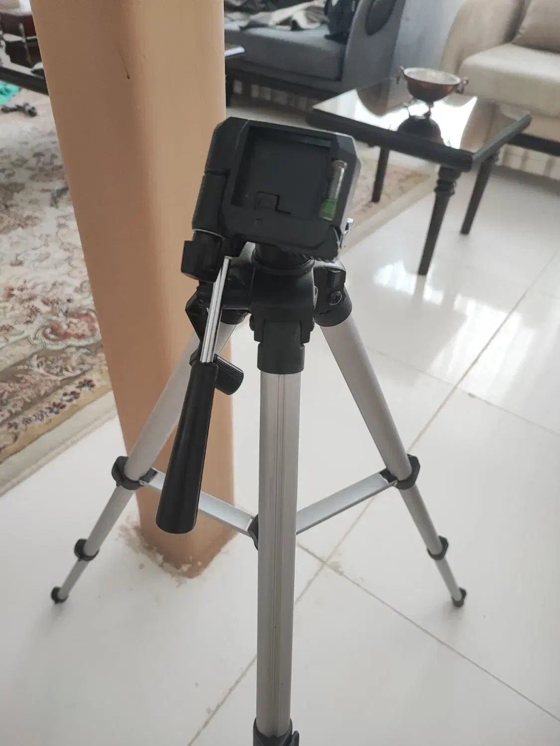 سه پایه دوربین|دوربین عکاسی و فیلم‌برداری|مشهد, بهارستان|دیوار