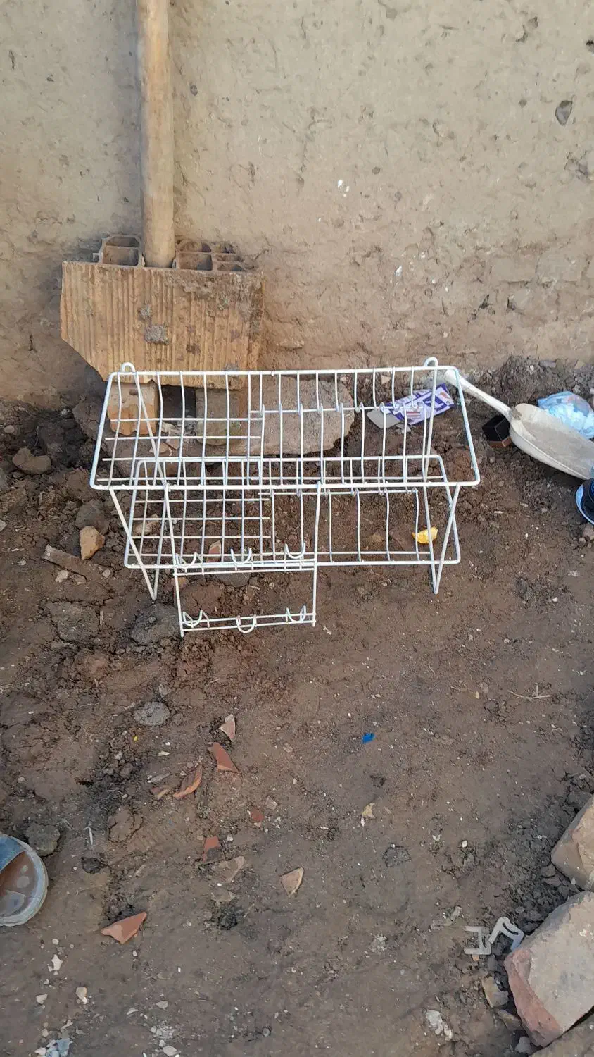 آبکان|آب‌چکان و نظم‌دهنده ظروف|نیشابور, مبارکه|دیوار