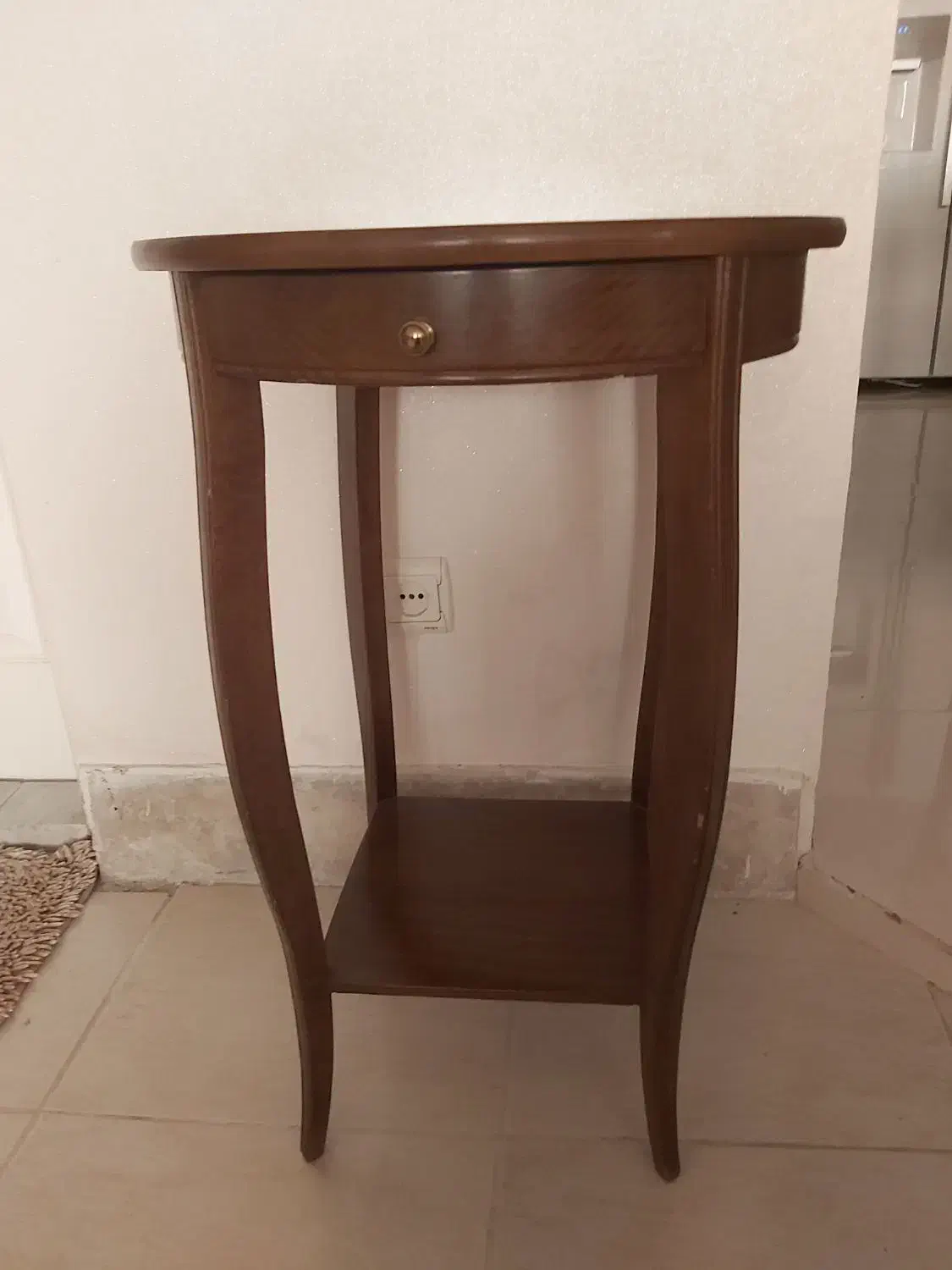 میز دکوری|بوفه، ویترین، کنسول|اصفهان, سپاهان‌شهر|دیوار