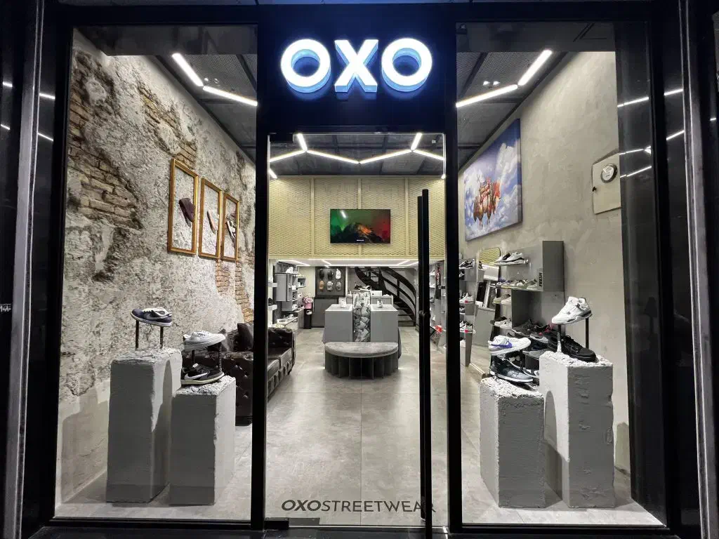 ۱۵۰مترآپارتمان با ۱۳۰مترحیاط اختصاصی درآپادانا اول|اجارهٔ آپارتمان|اصفهان, فیض|دیوار