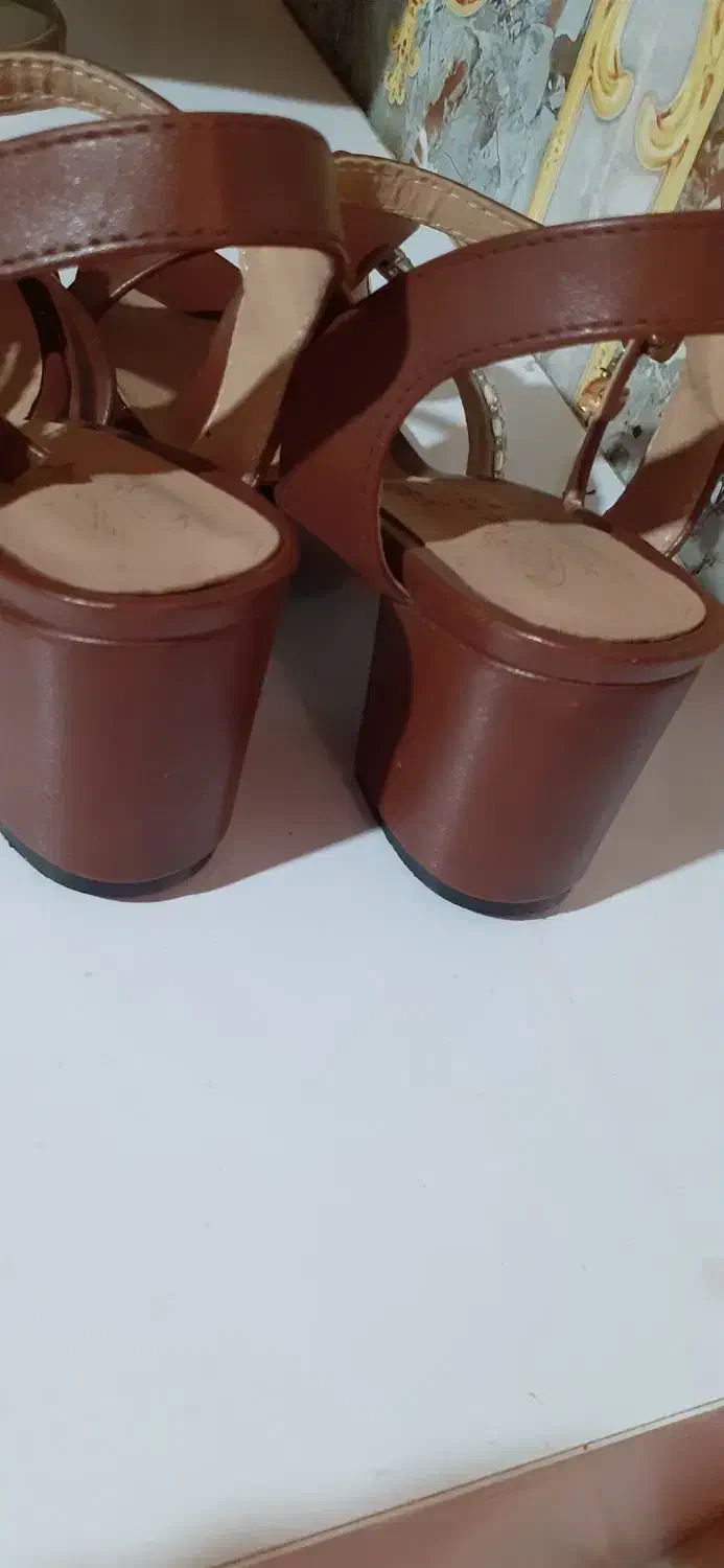 350|کیف، کفش، کمربند|سراوان, |دیوار