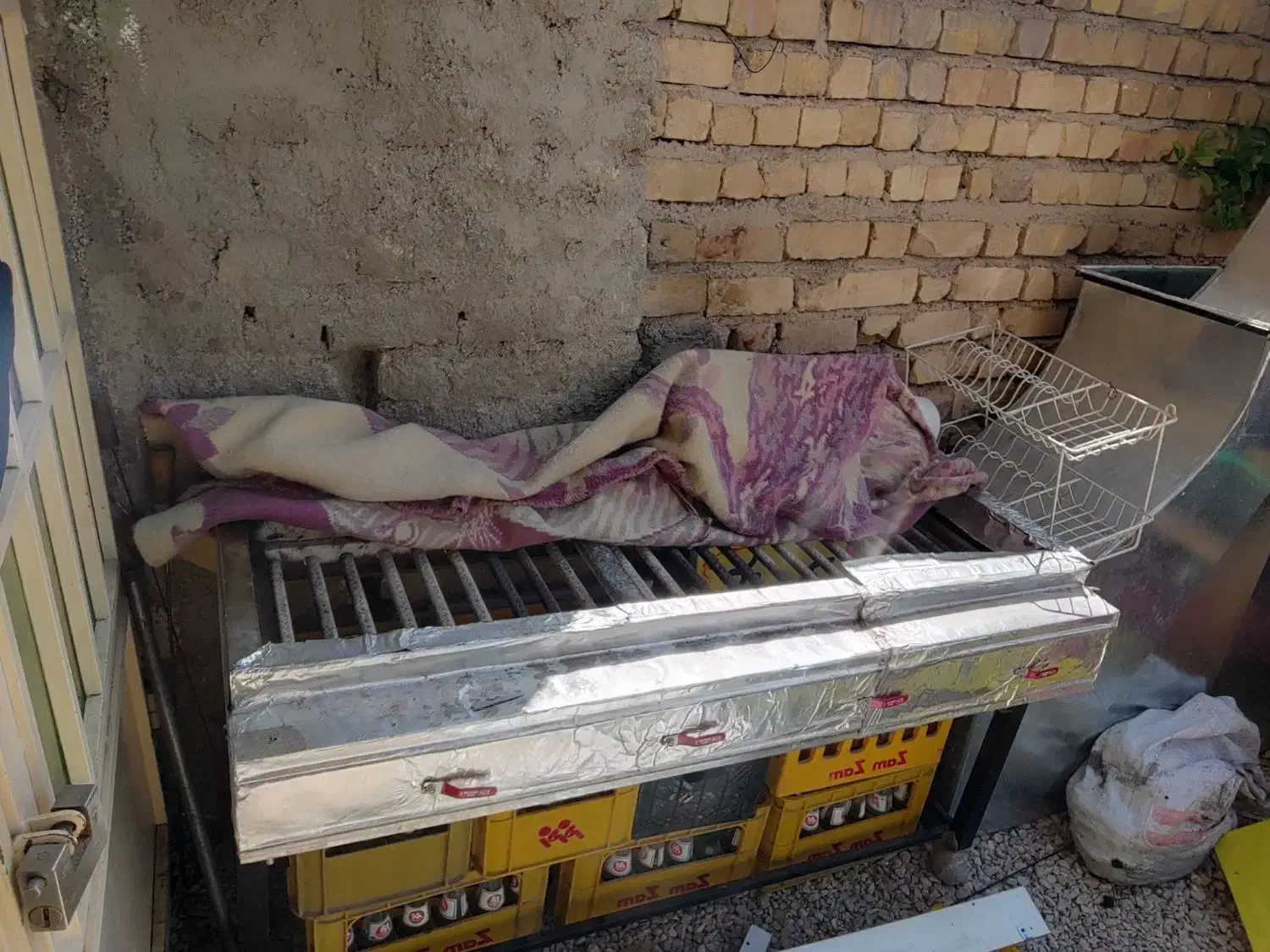 فروش فوری کباب پز چهار شعله زیر قیمت|کافی‌شاپ و رستوران|زرقان, |دیوار