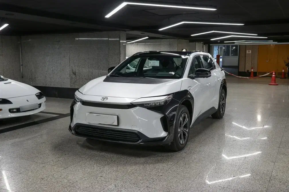 تویوتا بی زد ۴ مکس و پرو/BZ4 max o pro|خودرو سواری و وانت|تهران, جمالزاده|دیوار