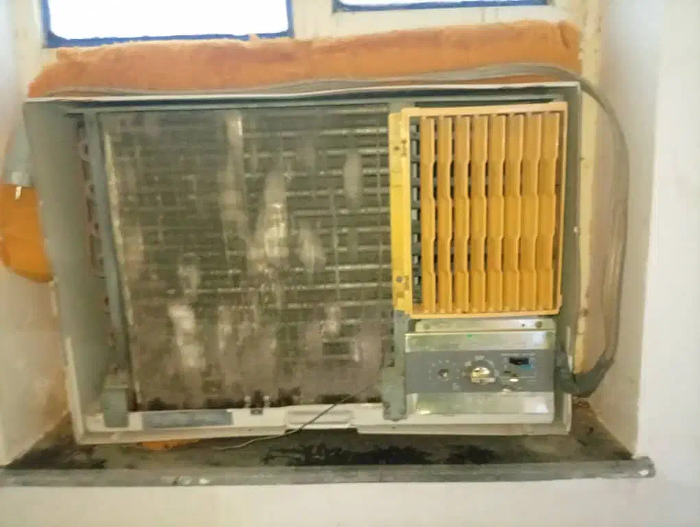 فروش کولرگازی اجنرال ویک عدد گاوصندوق دودره بزرگ|کولر گازی و فن‌کوئل|جیرفت, |دیوار