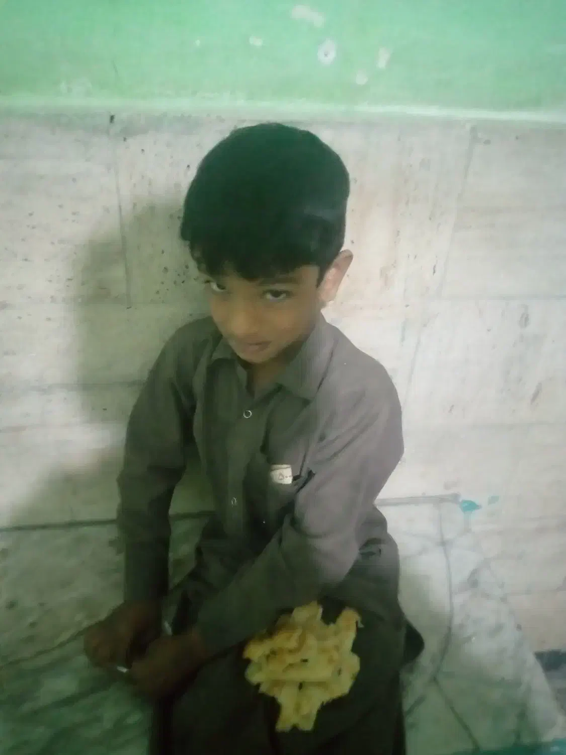 پسره بچه پیدا شده لطفاً هرچه زودتر پیگیری کنید|اشیا|ایرانشهر, |دیوار