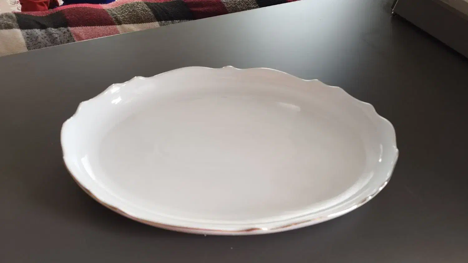 دوتا با کارتون نونو|ظروف سرو و پذیرایی|مشهد, کوشش|دیوار