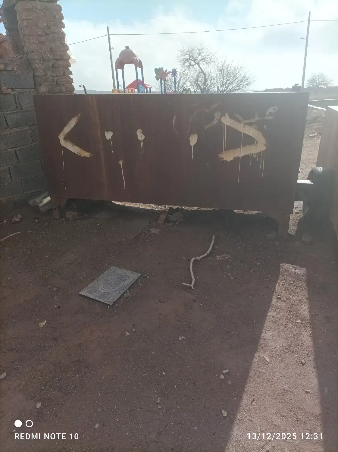 یک عددتانکر فلزی 2700لیتری|مصالح و تجهیزات ساختمان|تربت جام, جامرود|دیوار